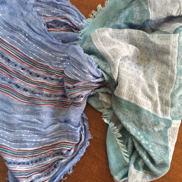 Infinity Scarf - Picture 1 of 5